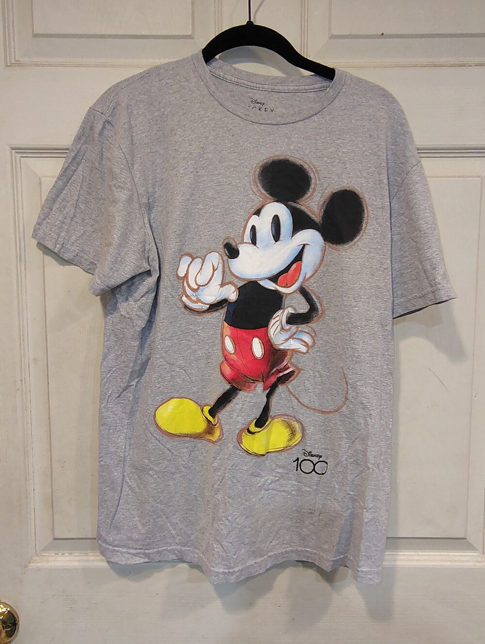 Mickey Mouse Women's Size M Grey Graphic Tshirt